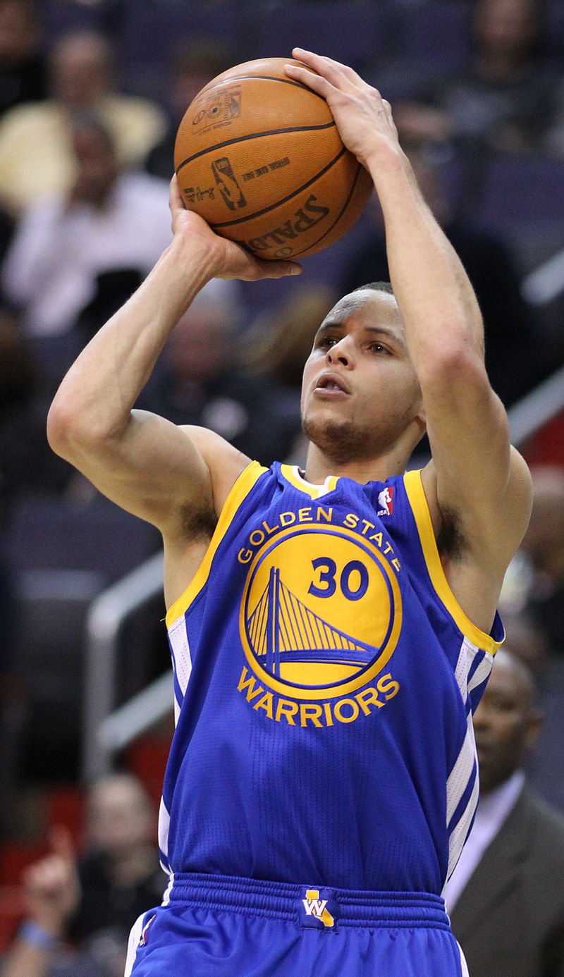 Stephen_Curry_shooting