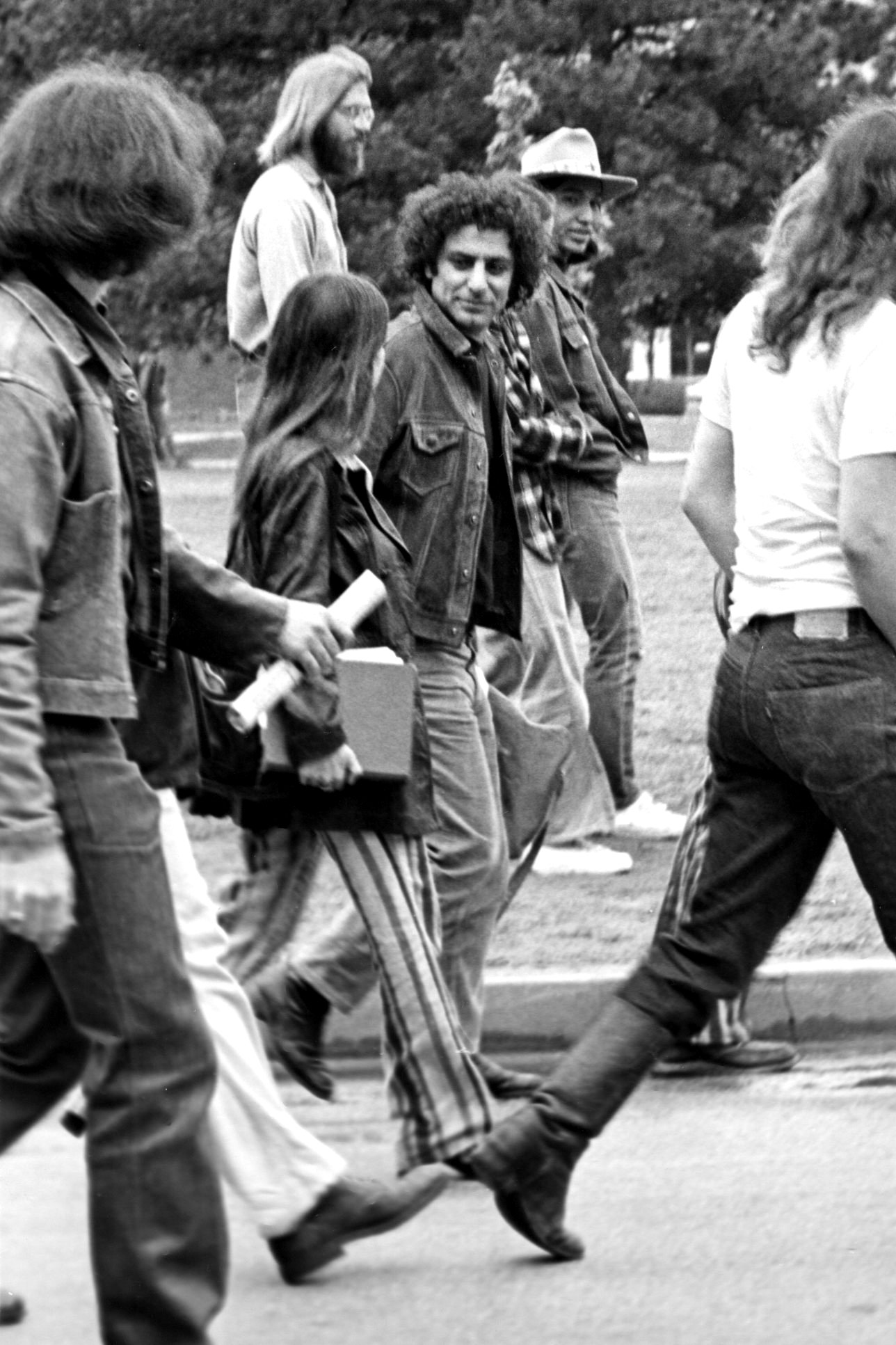 Abbie_Hoffman_visiting_the_University_of_Oklahoma_circa_1969